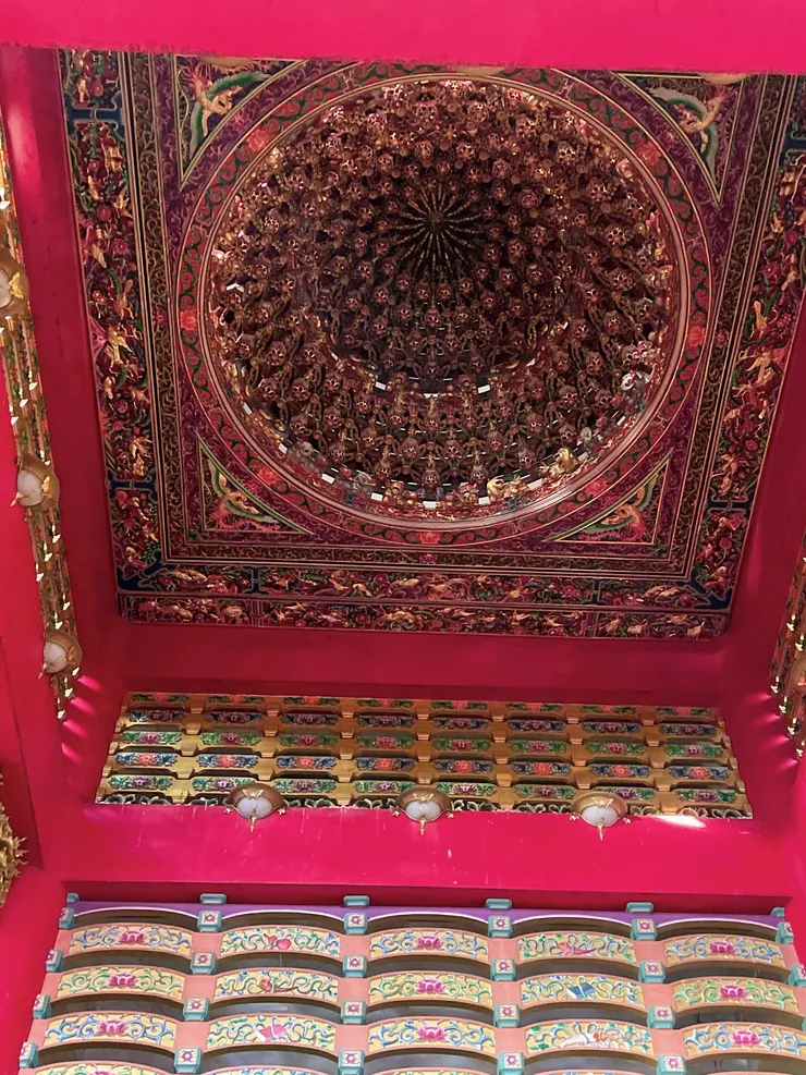 天穹藝術精華，令人感到驚嘆不已