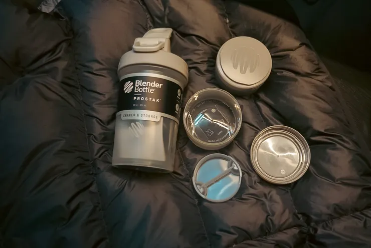 杯身 + 2個粉盒 + 藥盒