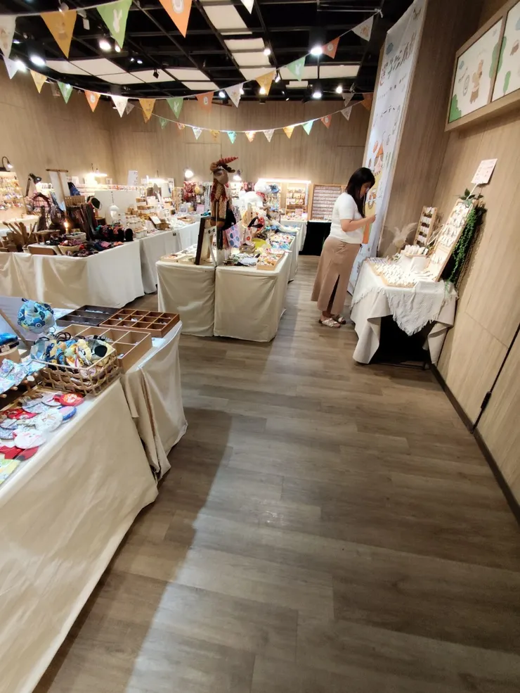 文創很多小可愛東西，老婆看了愛不釋手