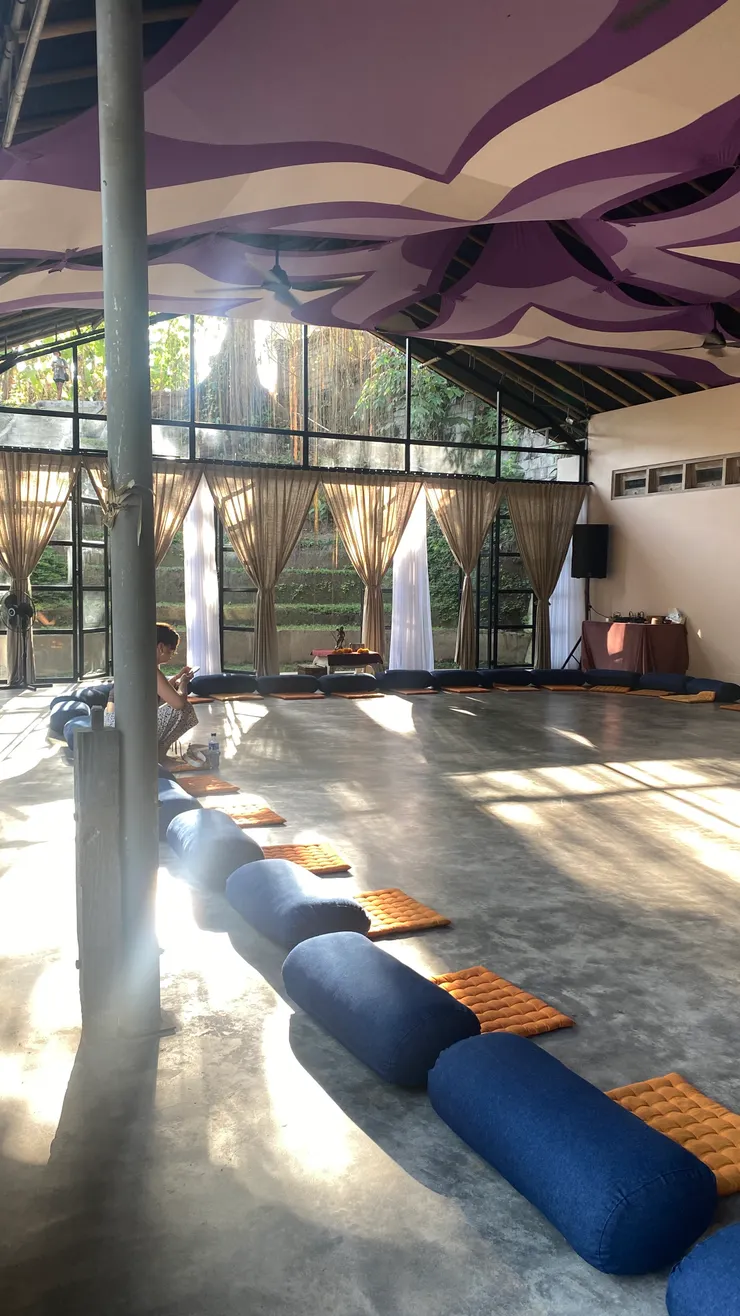 ACTIVE CONSCIOUSNESS MEDITATION的教室,每次上課會不同間