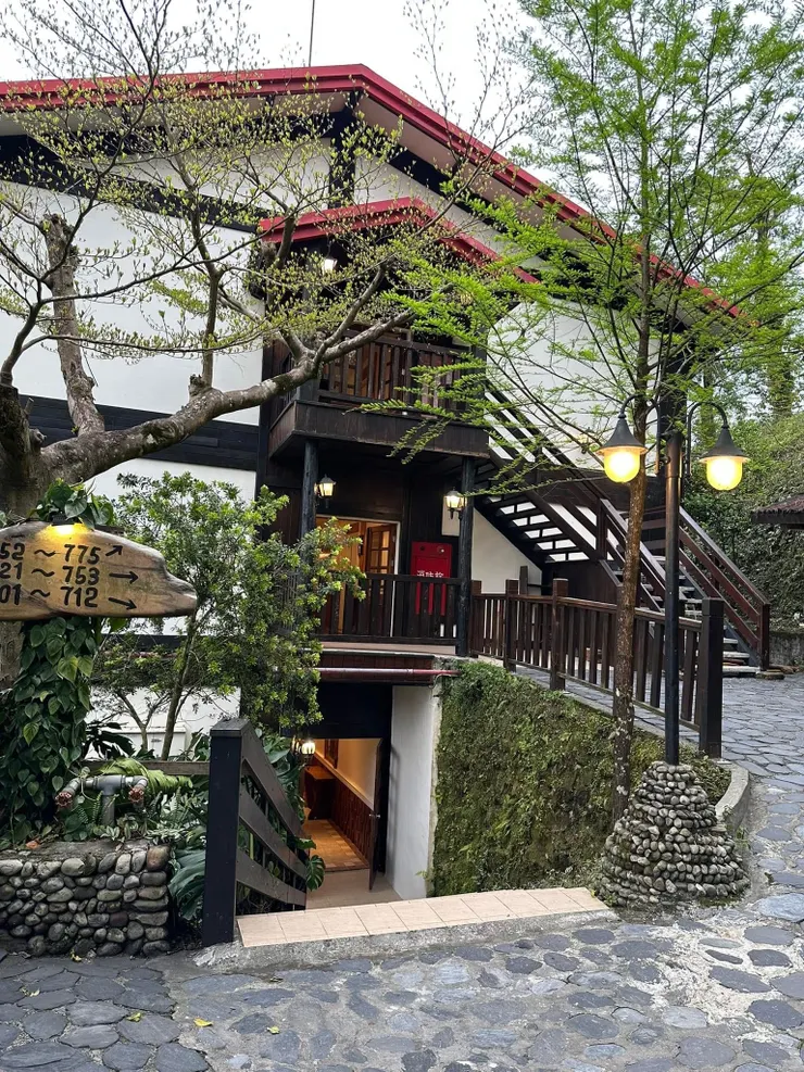 我們住在最上層可以遠眺蘭陽平原