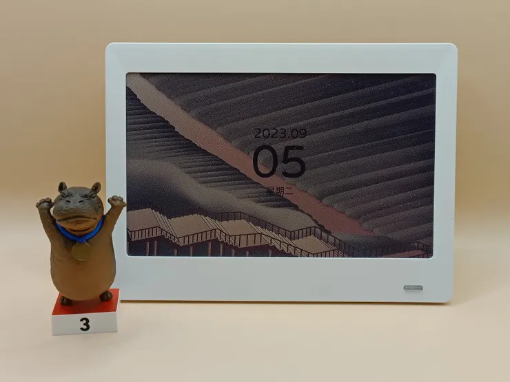 來源：ULANI 永恆曆 (公仔自備)