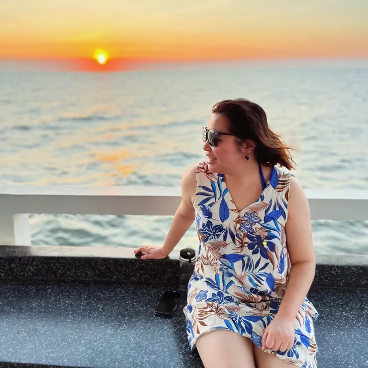 Photo: 泰國 Bang Saen 海灘 (credit to: 老姐 Grace)