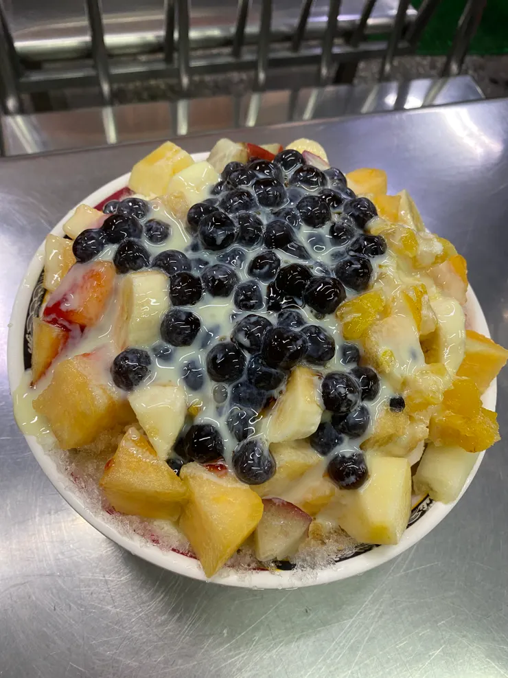 南台灣超級澎湃的水果冰