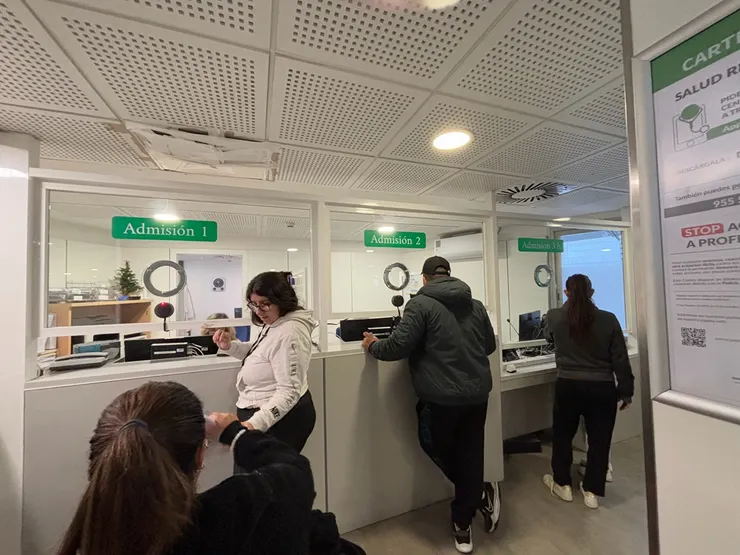 急診室的掛號櫃台