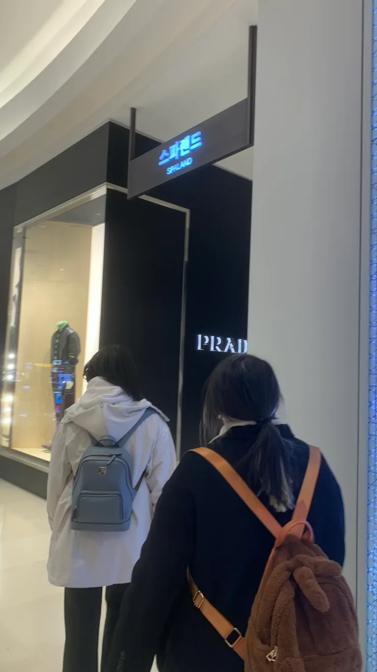 不仔細看很容易就錯過。