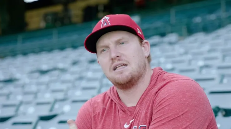 在大谷完封比賽那場球賽上擔任捕手的Wallach