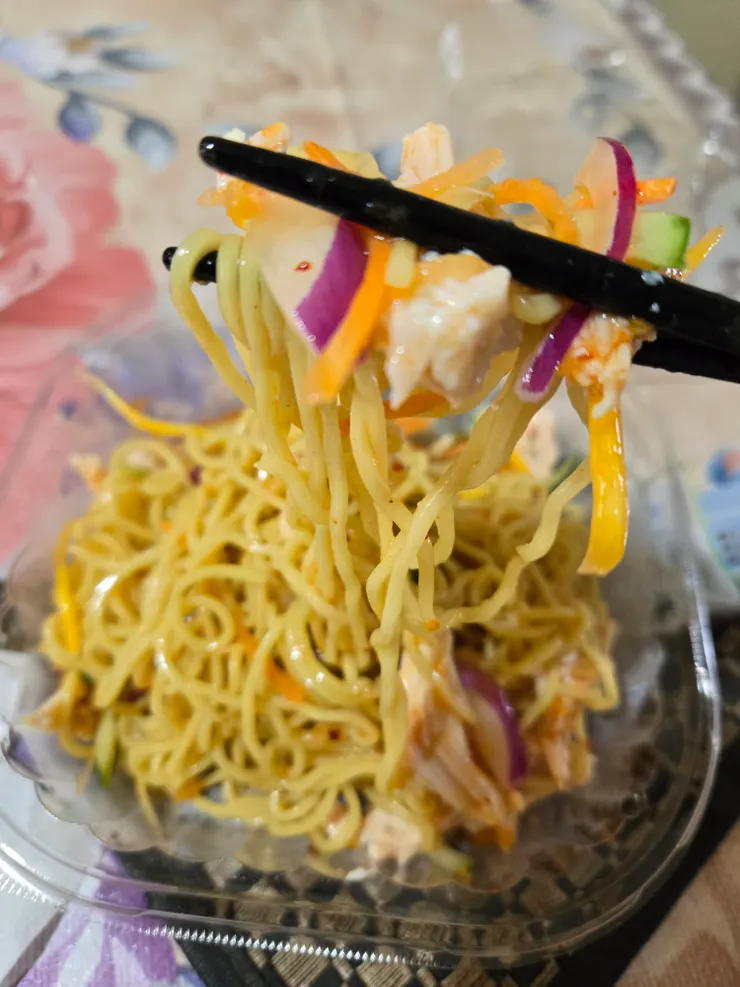 拌好每一筷子都有料