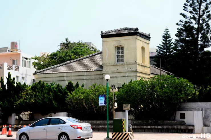 有著塔樓的馬公稅關