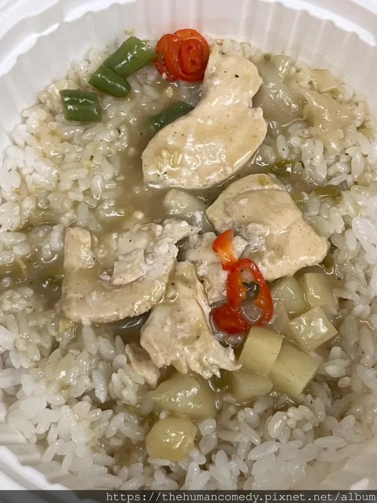 全家泰式綠咖哩雞飯