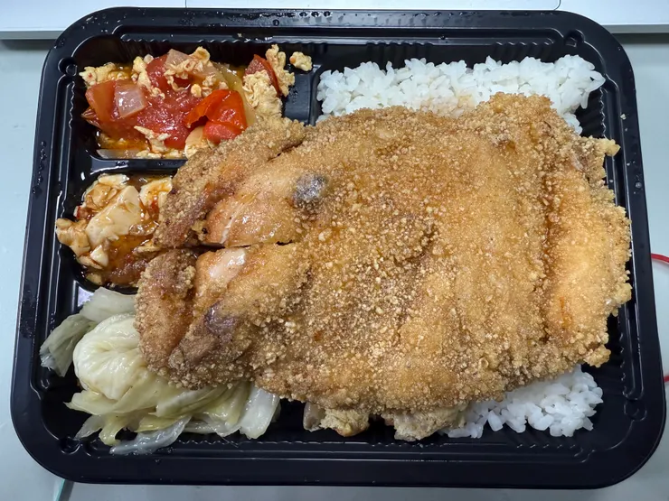 2025/10/29 雞排便當