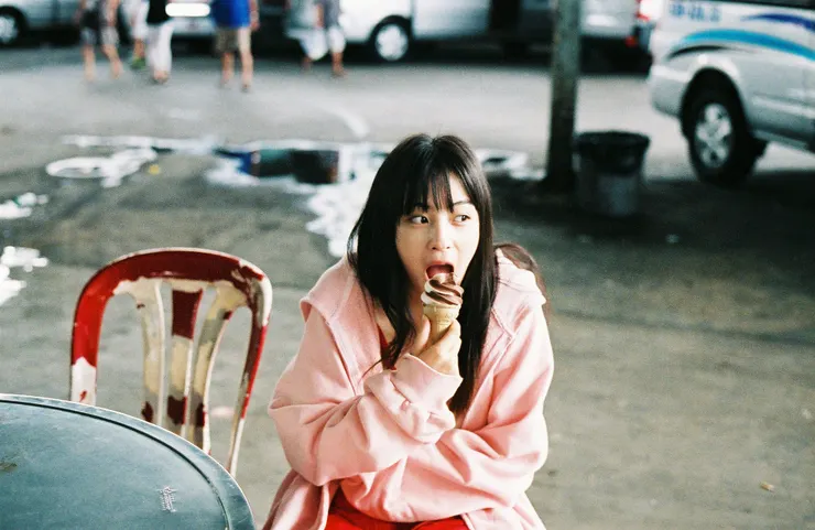 廣瀨鈴形象照／影像來源： 奧山由之「レジャー・トレジャー」