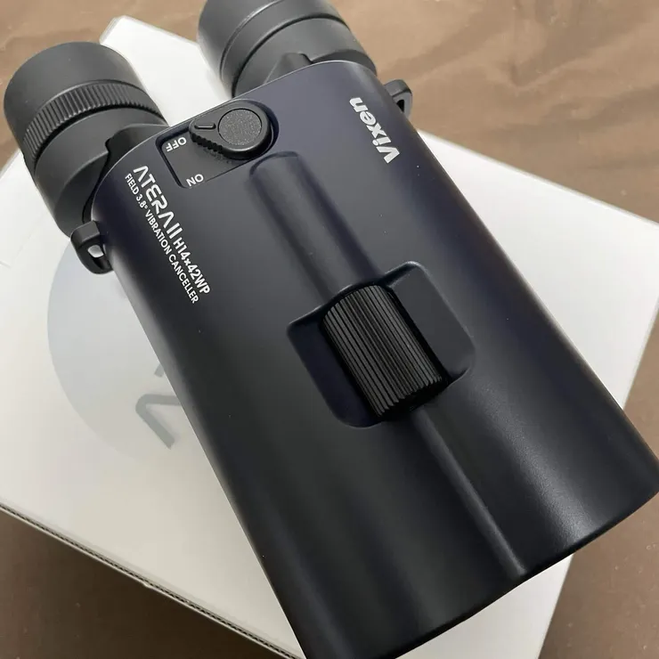 愛用中的防振望遠鏡