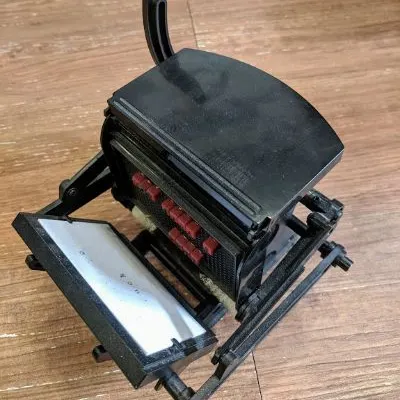 自走打字機的沙龍