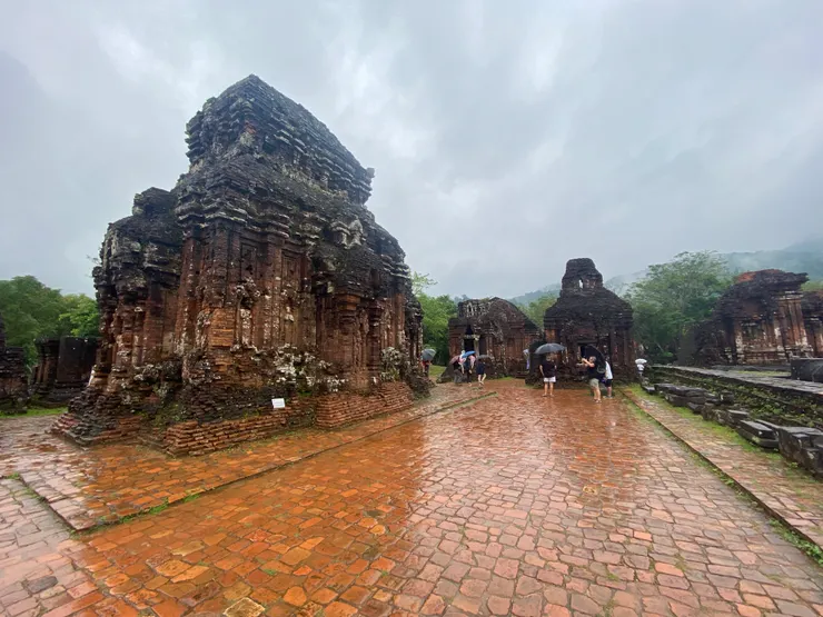 美聖是越南占婆王朝留下的世界級遺跡，有越南小吳哥窟稱號
