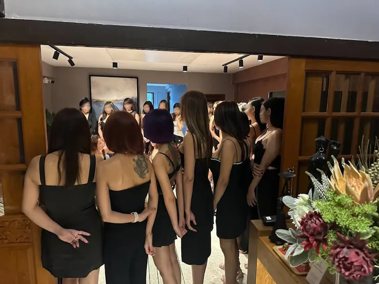 在情色按摩挑小姐的過程其實也是出來玩樂的一種樂趣