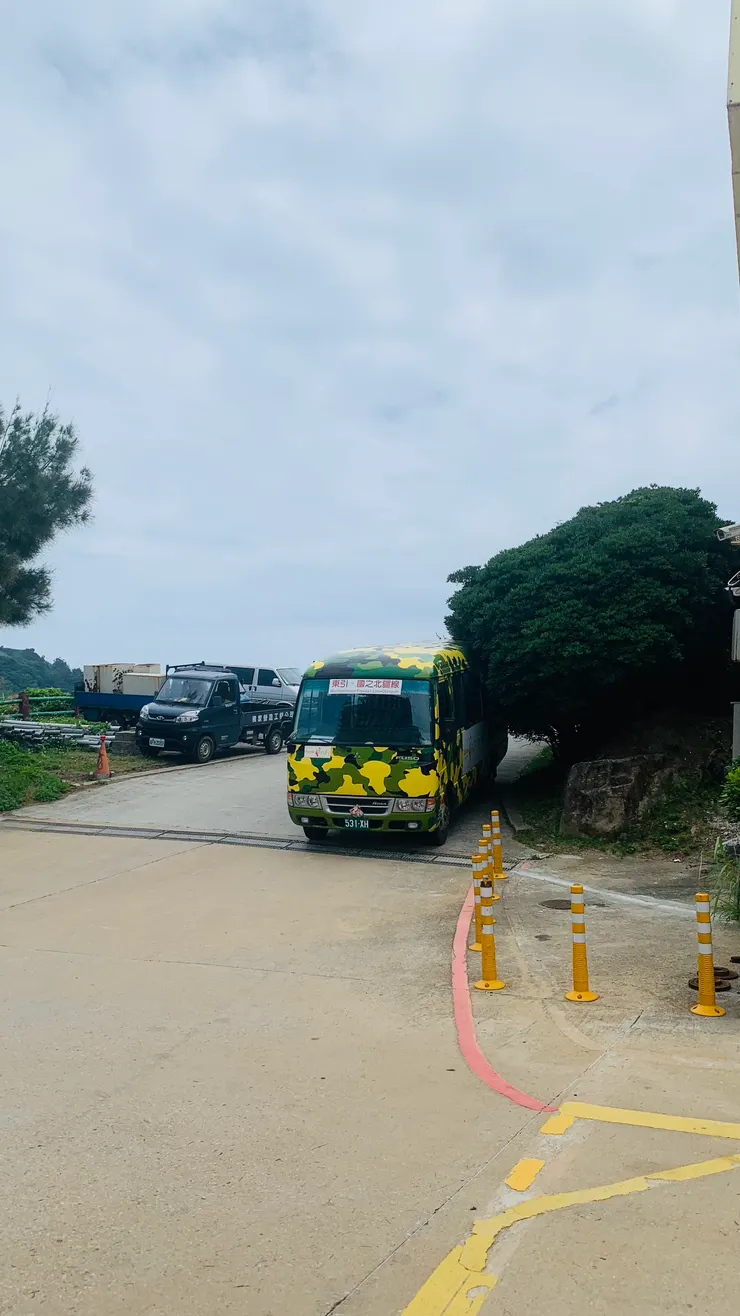 東引小棧離鬧區有一點點距離。