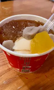 老街的豐富豆花（圖片截圖於網路）