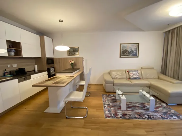 維也納住宿 - 距離火車站走路五分鐘