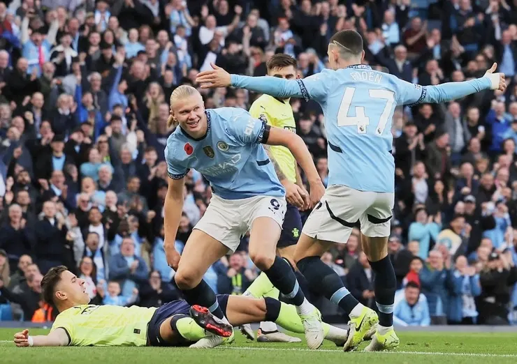 夏蘭特射入一球助曼城小勝1:0