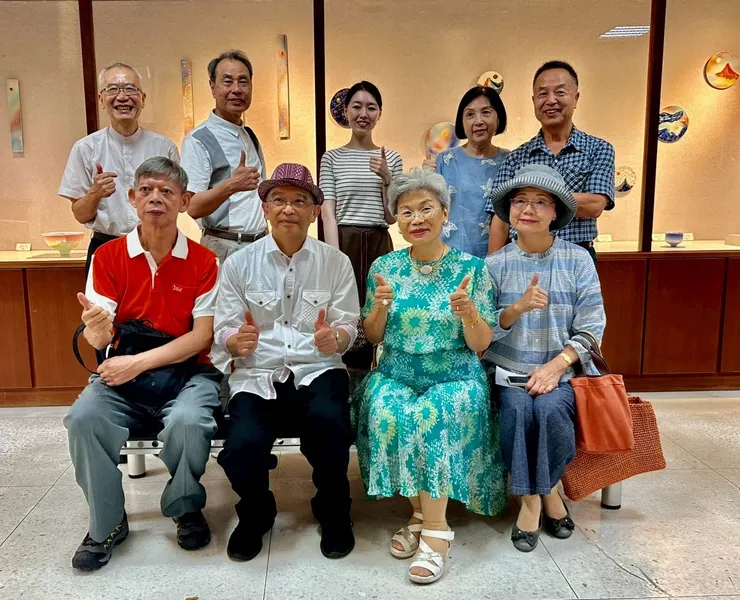 張義明陶器展於台中國美館