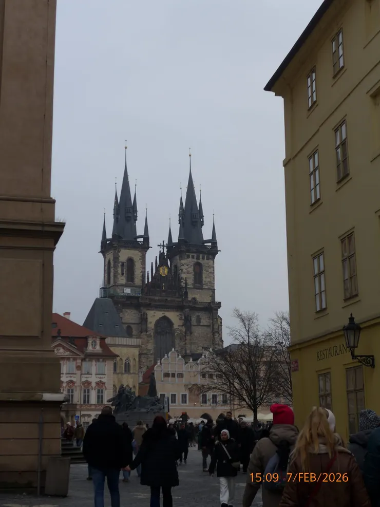 在智利女生找餐廳的時候匆忙拍了一張