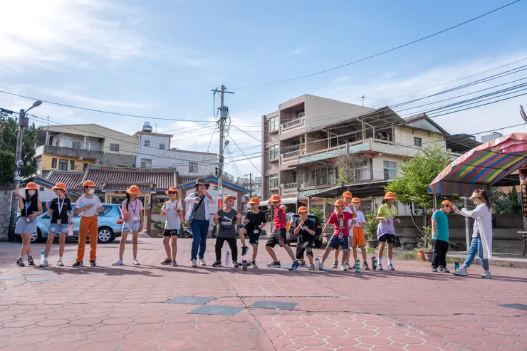 平和國小師生一起尋找家鄉故事，感受客底文化