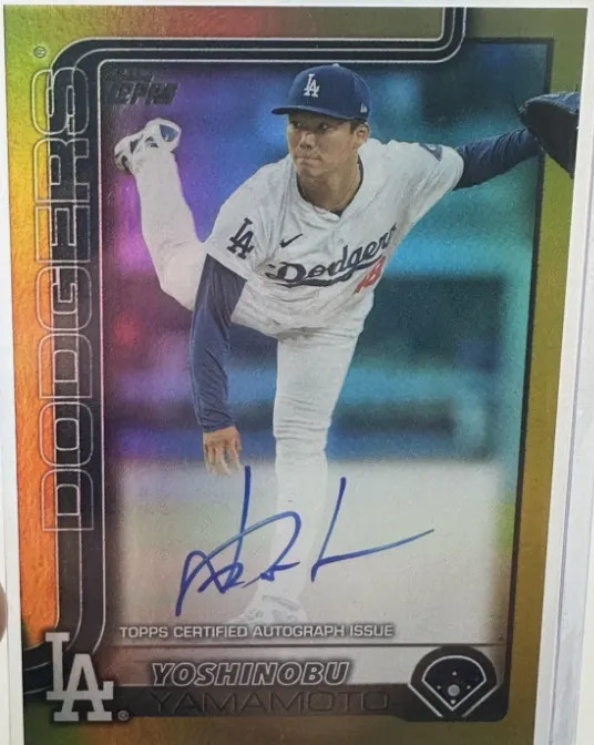 2025 Topps Series 1 Flagship Real One Auto Rainbow Foil