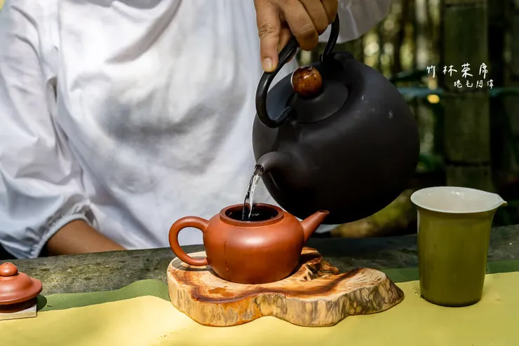 竹林茶席,瑞里茶席,瑞里茶葉,瑞里體驗,瑞里綠色隧道,綠色隧道,瑞里秘境,竹林小徑,瑞里竹林,阿里山秘境,瑞里景點,阿里山景點,嘉義景點,阿里山步道,瑞里步道