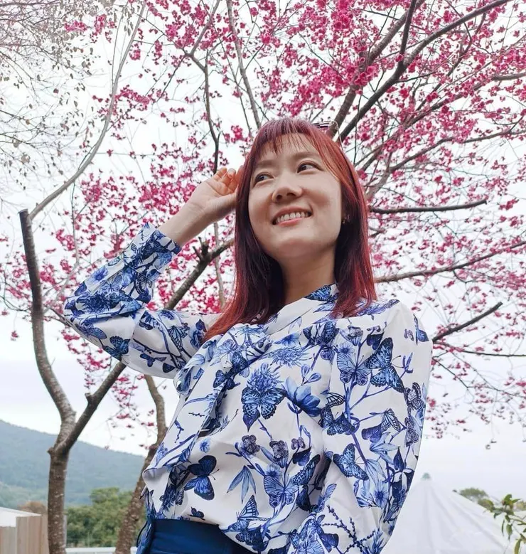 這季節本該蝴蝶藍配上櫻花粉