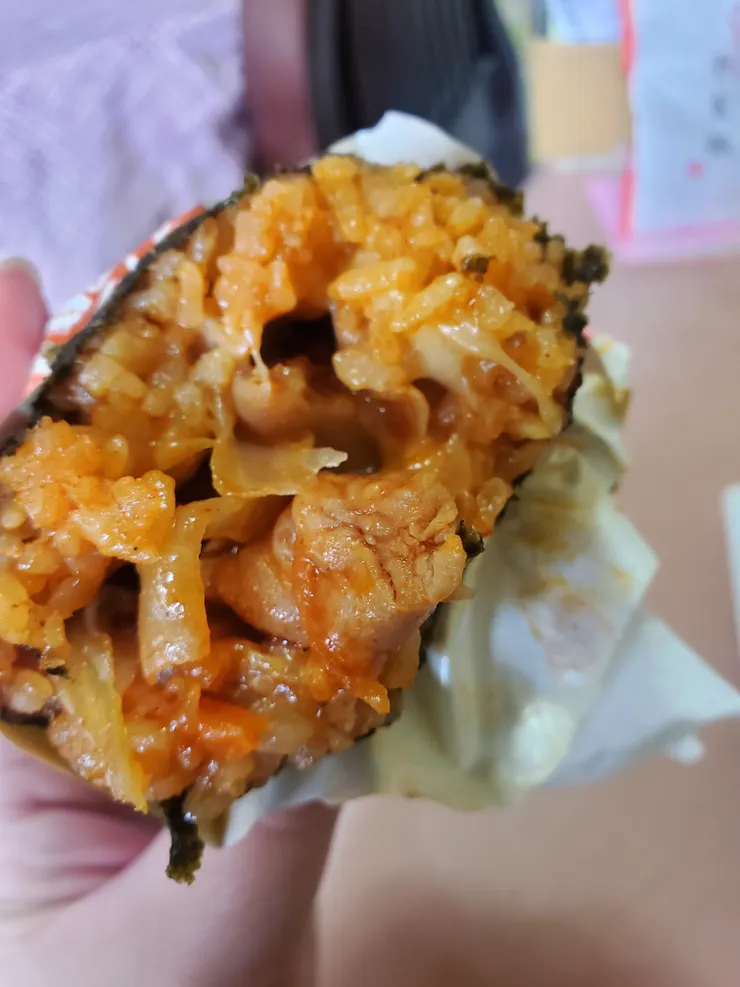 起司的奶味壓了辣味