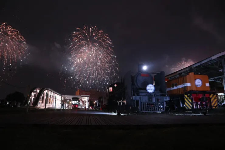 舊打狗驛跨進的2021年的午夜當晚