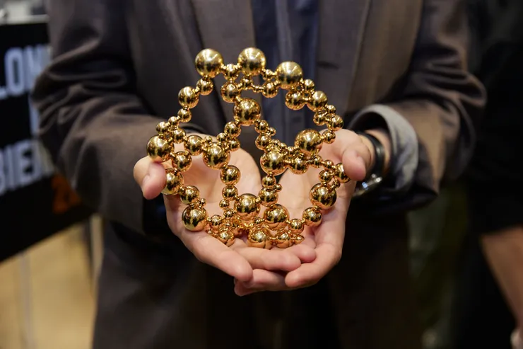 雙年展獎項實體。© London Design Biennale 2025