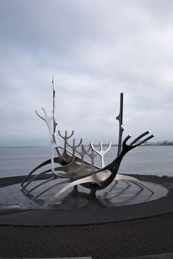 太陽航海者雕塑