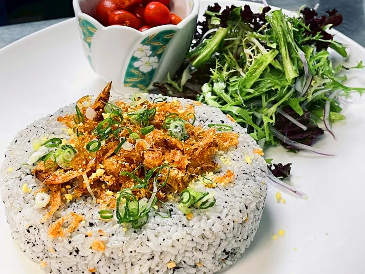 新竹老爺中山廳日式桌席_櫻花蝦松露御飯，巧妙融合海味與松露香氣