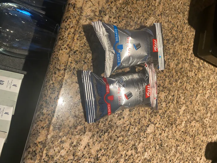 快爆炸的膠囊咖啡