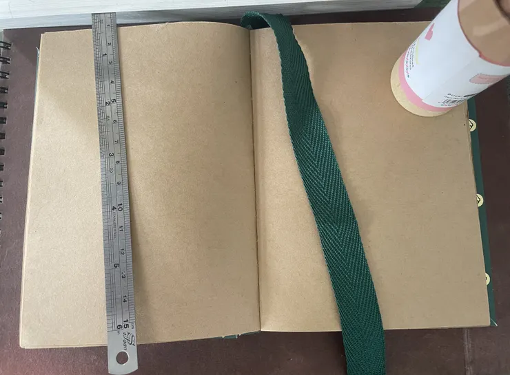 打開空白的樣子。