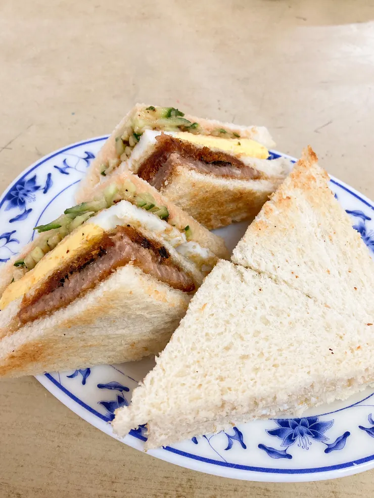 總匯吐司就是滿足