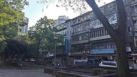 [新北旅遊]新店區溜公公園、北新藝術廣場，優質運動設施、堪比