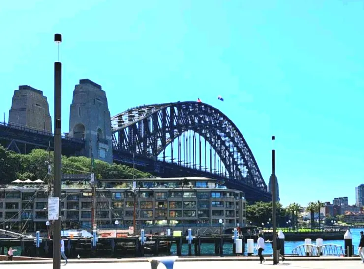 Sydney Harbour Bridge