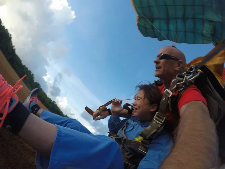 還是腳踩著陸地比較踏實