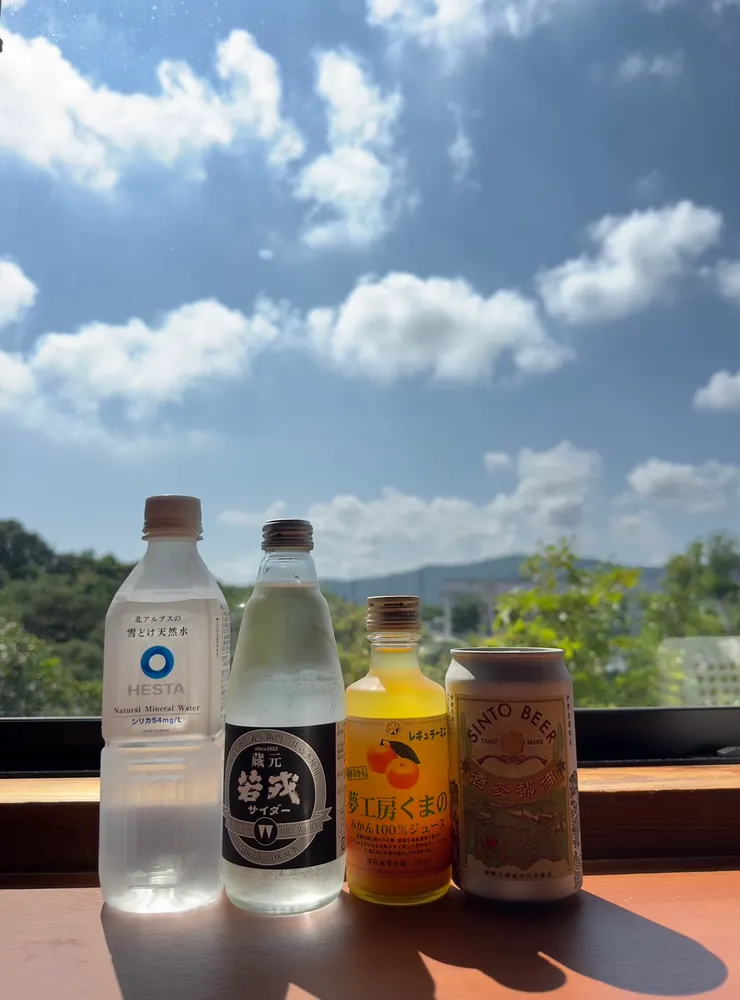 冰箱的飲料，啤酒全部免費使用!!