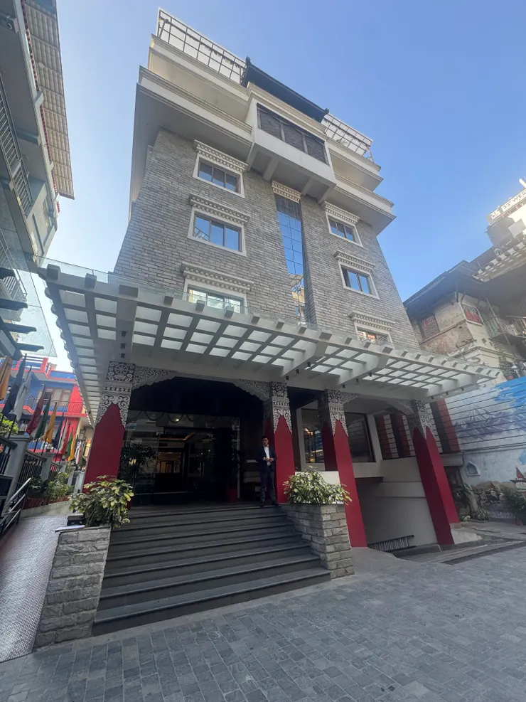 我住宿的塔美爾區飯店，每天都吃完的豐盛的自助式早餐再出門。