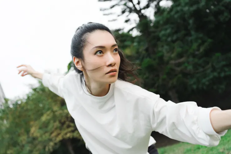 隨著心中的旋律舞動。