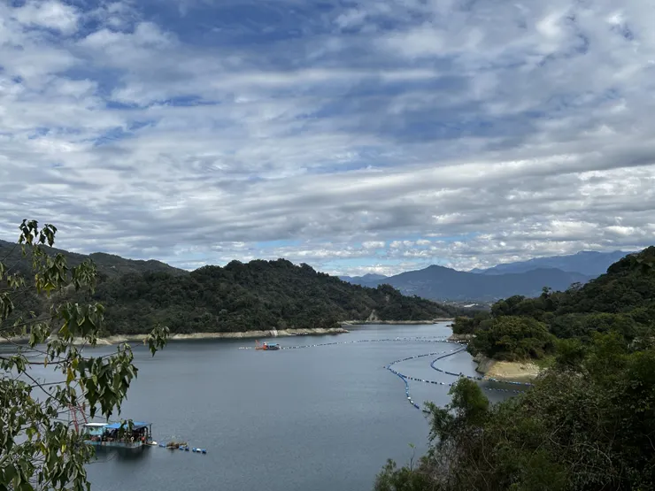 苗栗鯉魚潭水庫