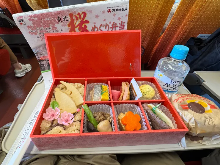 新幹線上的便當