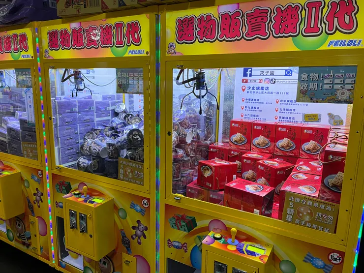 因為人很多，只好抓沒人的空檔拍