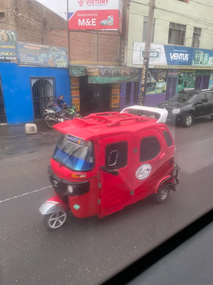 攝於2024年，嘟嘟車