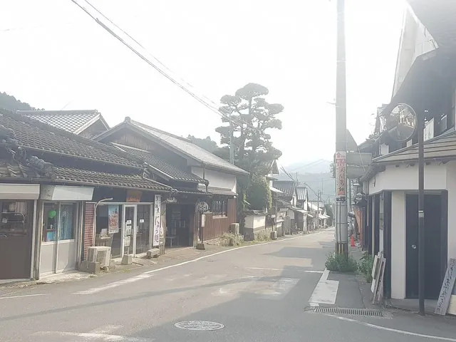 今日的老街路口