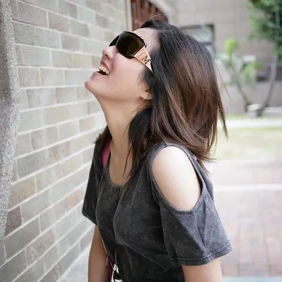 妙婆正誠功的沙龍